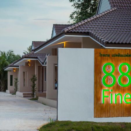 88 Fine Hotel @ Suratthani Airport Surat Thani Exterior foto
